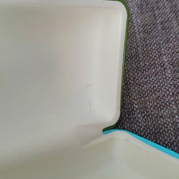 Kate Spade two-tone clamshell sunglasses case - Picture 8 of 12